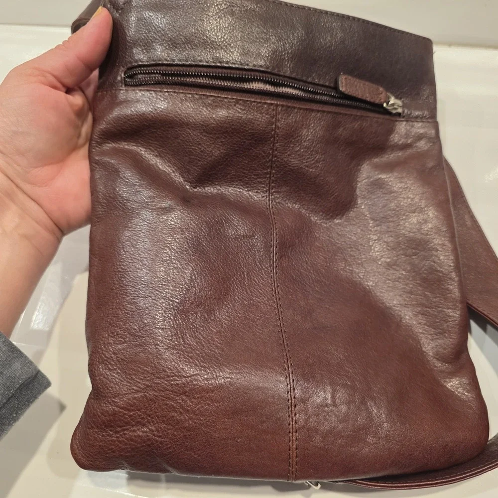Radley London Womens Pockets Icon Leather Crossbody Bag In‎ Brown Purse